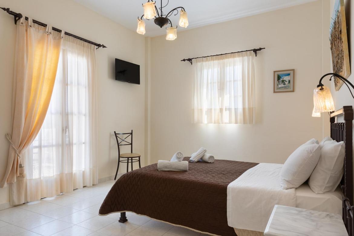 Sardis Rooms Aliki  Dış mekan fotoğraf